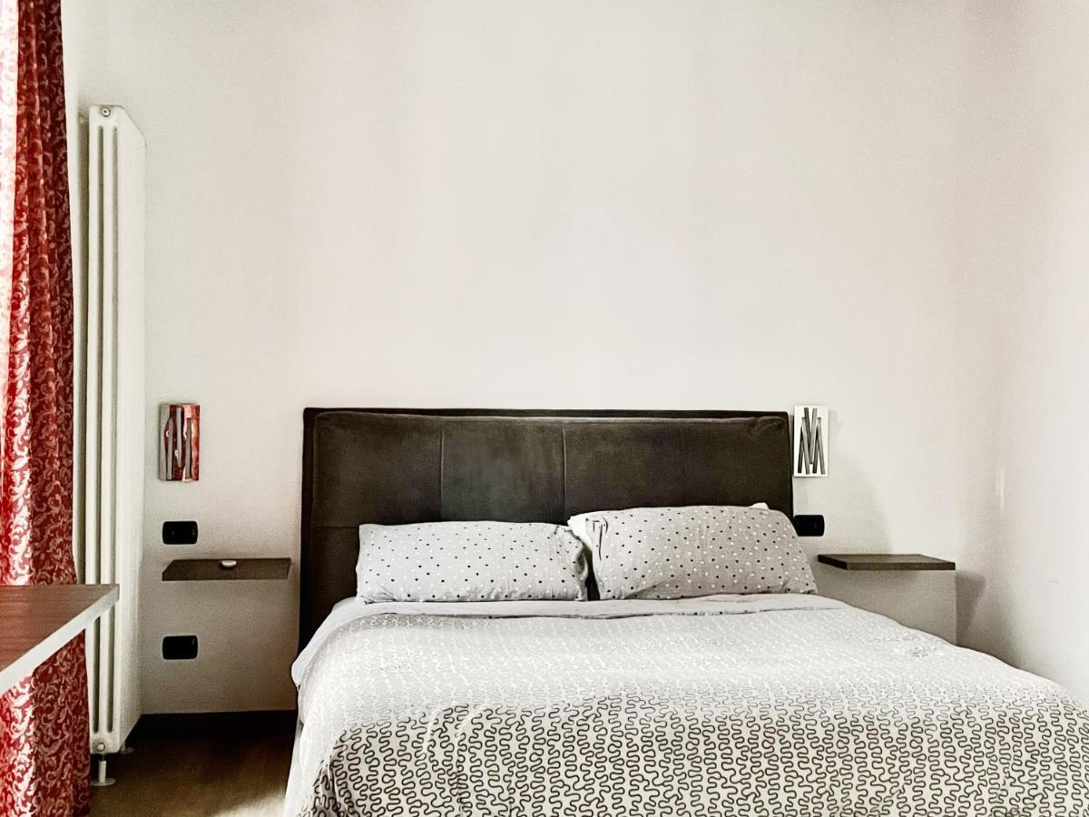 Poste Regie - Milan Guest House ภายนอก รูปภาพ